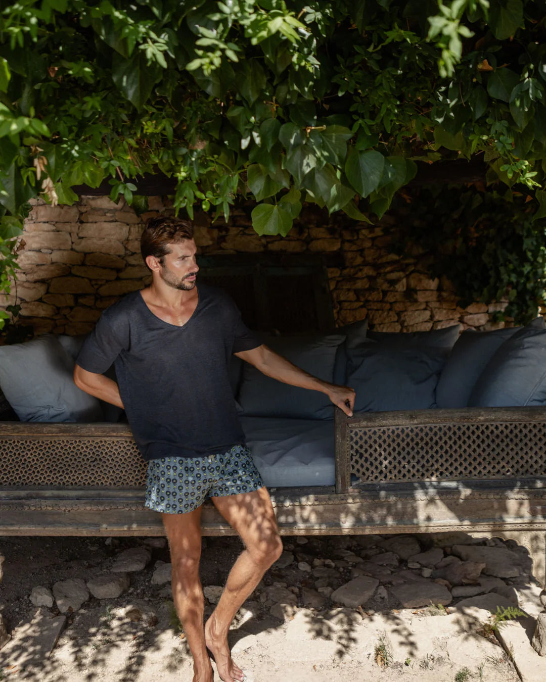 Playera V-Neck Linen Indigo BENIBECA