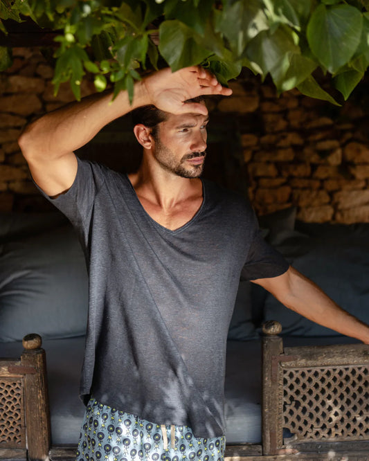 Playera V-Neck Linen Indigo BENIBECA